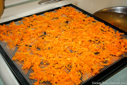 dried shredded carrots