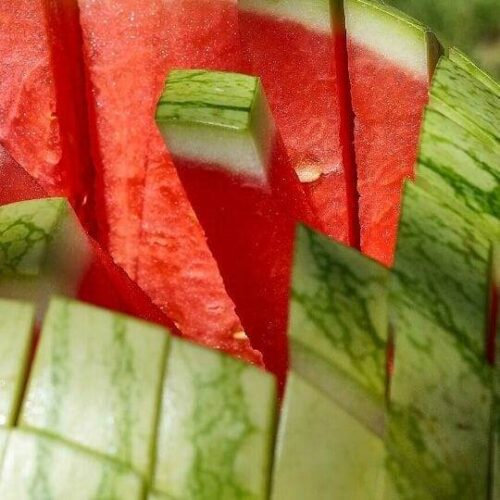 How to Cut Watermelons - With and Without the Rind