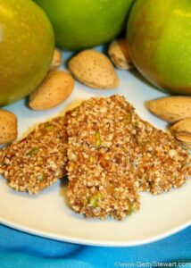 raw apple almond bar