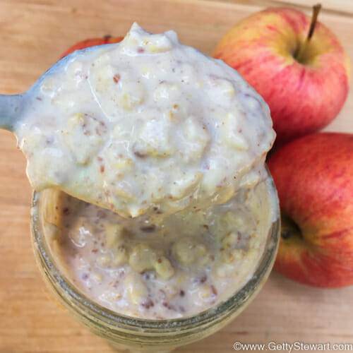apple pie overnight oats