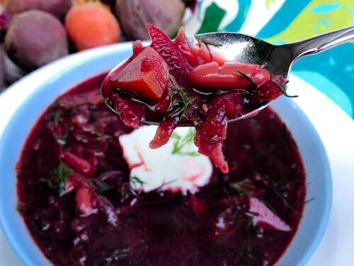 Red beet borscht