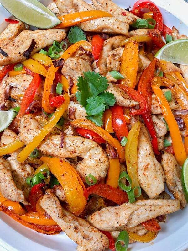 fajita chicken and peppers to serve
