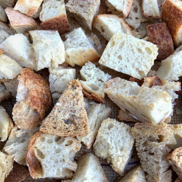 all types of bread pieces sq