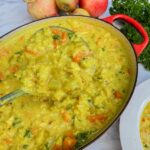 mulligatawny in pot