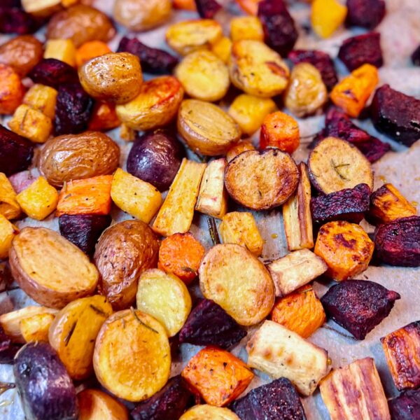 finished root veggies on roasting pan