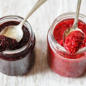 blackberry and raspberry chia seed jam in jars