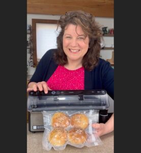 vacuum sealing buns for freezer
